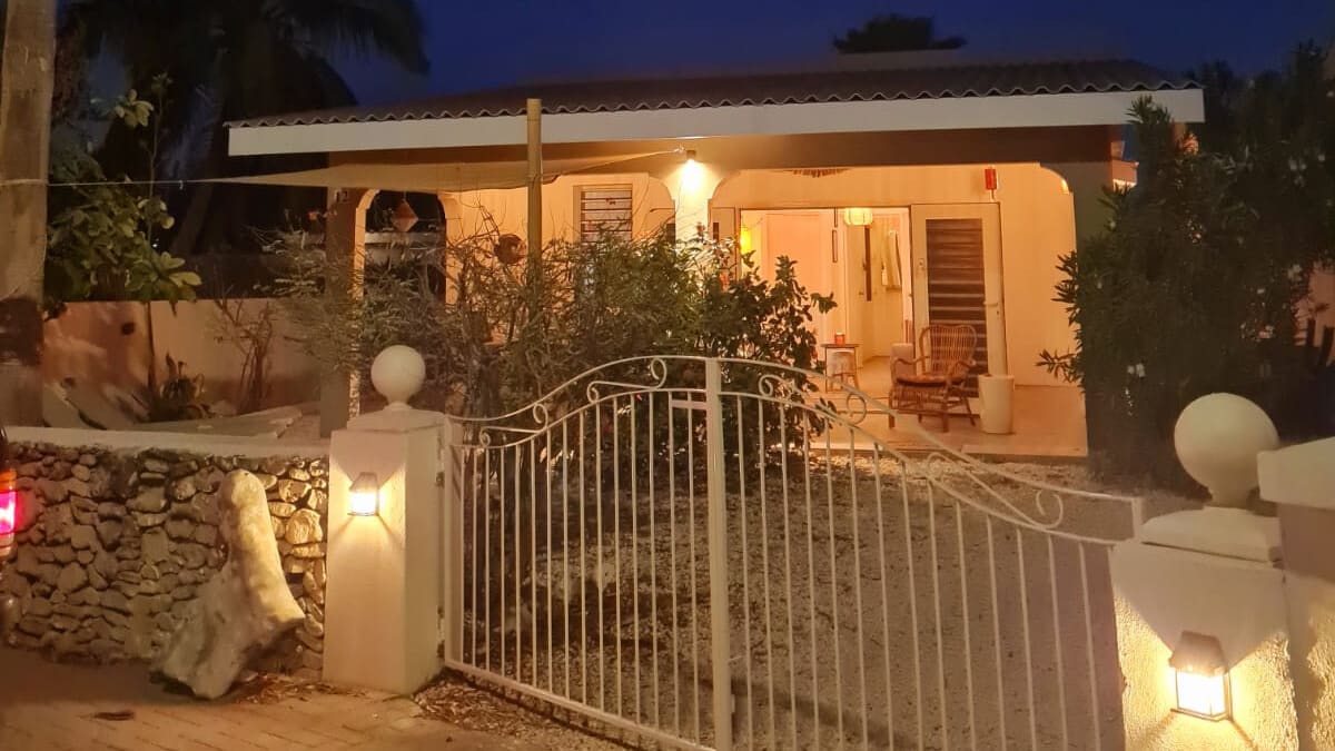 12 Makambaplein, Kralendijk, Caribbean Netherlands